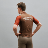 Men's Mechanism Stow Away Gilet - Bronze - Threshold Coffee