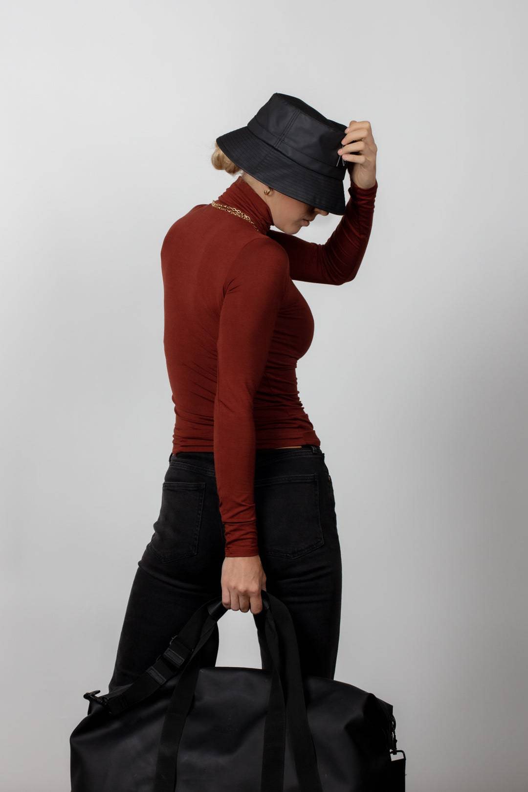 Sienna Highbourne Turtleneck - Threshold Coffee